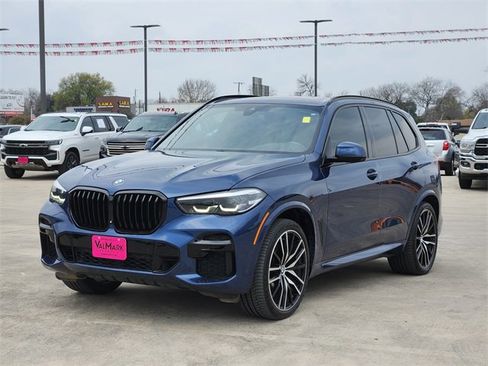 Used 2022 BMW X5 sDrive40i w/ M Sport Package image 3