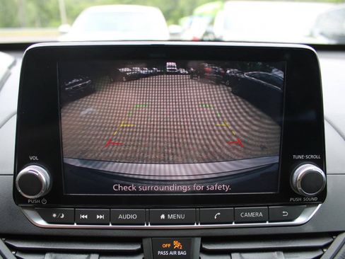Used 2019 Nissan Altima 2.5 S FWD image 48
