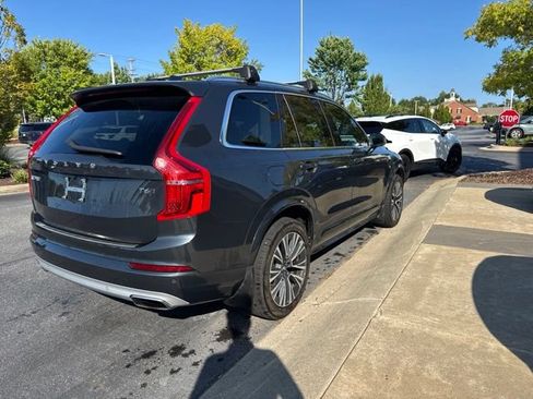 Used 2021 Volvo XC90 T6 Momentum w/ Advanced Package AWD/4WD image 5