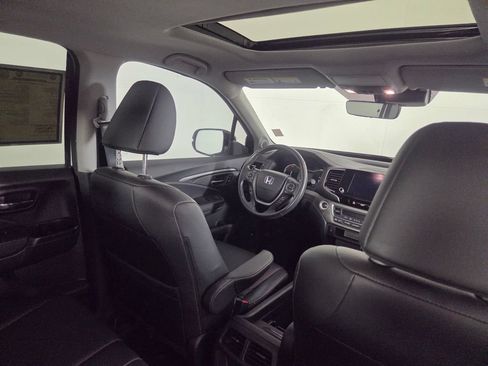 Used 2023 Honda Ridgeline RTL-E image 32