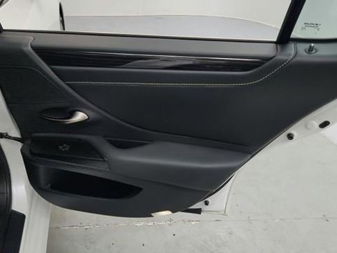 Used 2021 Lexus ES 250 w/ Premium Package image 19