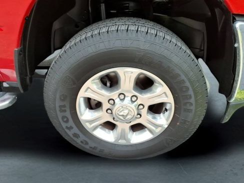 Used 2026 RAM 2500 Big Horn AWD/4WD image 7