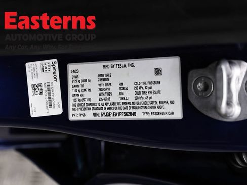 Used 2023 Tesla Model 3 Standard Range RWD image 29