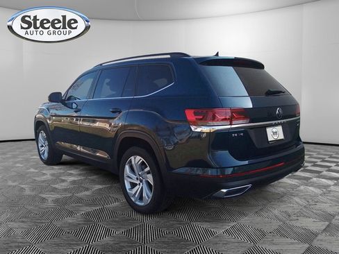 Used 2021 Volkswagen Atlas SE image 3