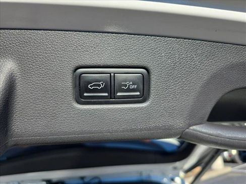 Used 2022 Kia Carnival SX Prestige image 13