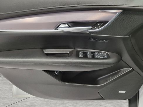 Used 2018 Cadillac XT5 Premium Luxury AWD/4WD image 26