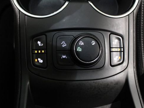 Used 2022 GMC Terrain SLE w/ Driver Convenience Package image 35