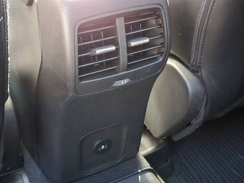 Certified 2024 Ford Escape Platinum w/ Premium Technology Package AWD/4WD image 11