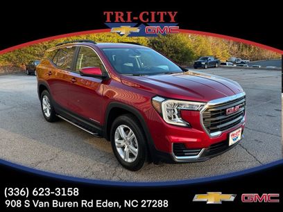 Used 2024 GMC Terrain SLE w/ Driver Convenience Package