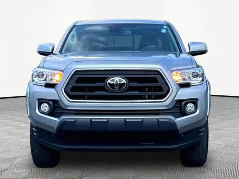 Used 2023 Toyota Tacoma SR5 w/ Technology Package RWD image 4