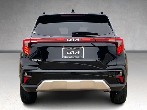 Certified 2024 Kia Seltos S image 5