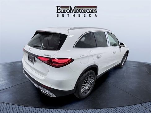 New 2026 Mercedes-Benz GLC 300 4MATIC image 3