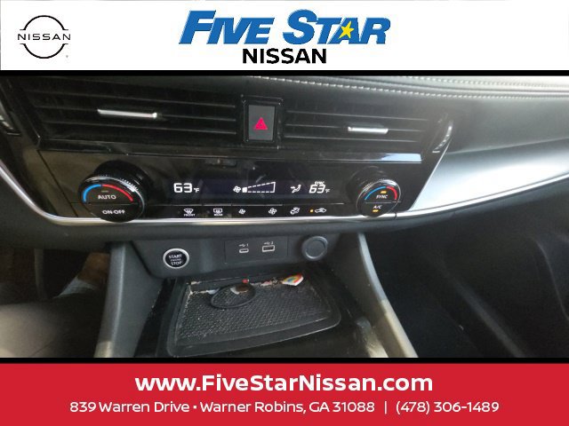Used 2021 Nissan Rogue SV FWD image 20