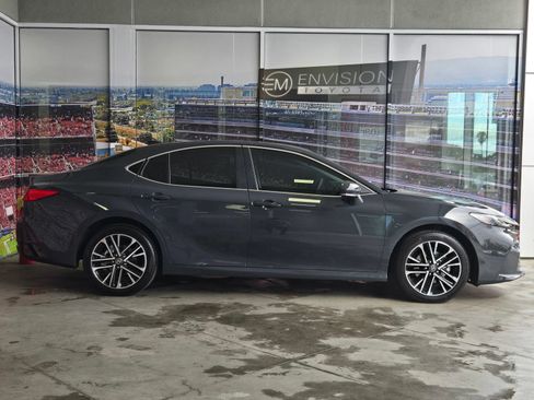 Certified 2026 Toyota Camry XLE AWD/4WD image 4
