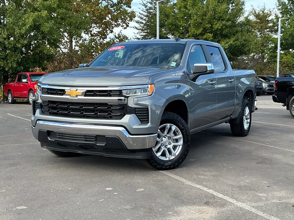 Used 2026 Chevrolet Silverado 1500 LT RWD image 2