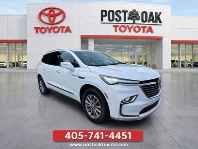 Used 2023 Buick Enclave Essence