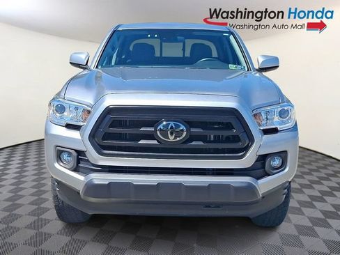 Used 2023 Toyota Tacoma SR AWD/4WD image 2