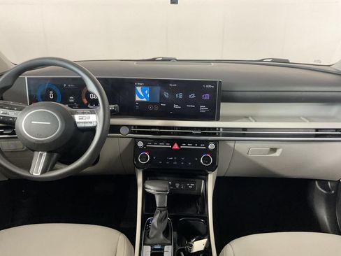 Used 2025 Hyundai Tucson SEL FWD image 15