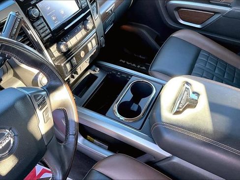 Used 2018 Nissan Titan Platinum Reserve w/ Platinum Utility Package image 19