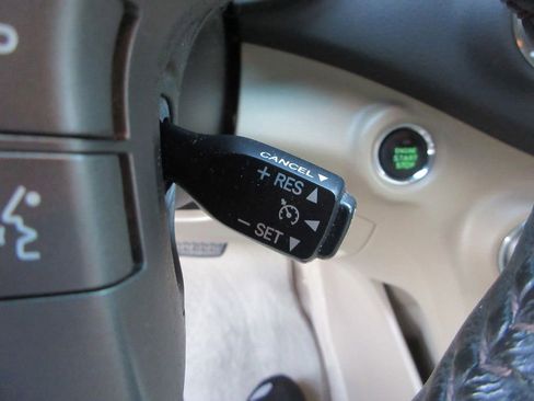 Used 2009 Toyota Highlander Limited image 28