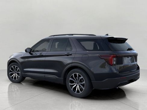 New 2026 Ford Explorer ST-Line AWD/4WD image 4