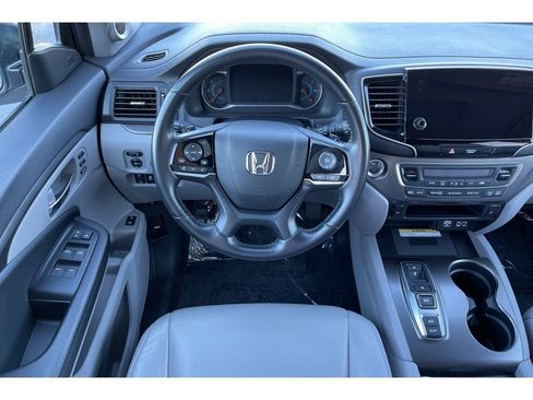 Certified 2022 Honda Pilot Special Edition image 16