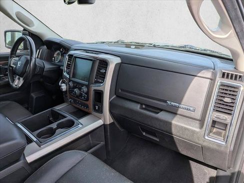 Used 2014 RAM 1500 Laramie w/ Convenience Group AWD/4WD image 19