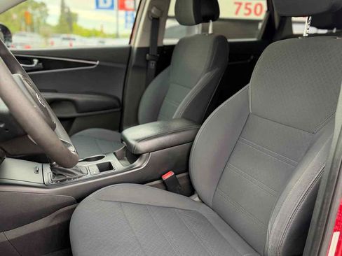 Used 2016 Kia Sorento FWD image 14