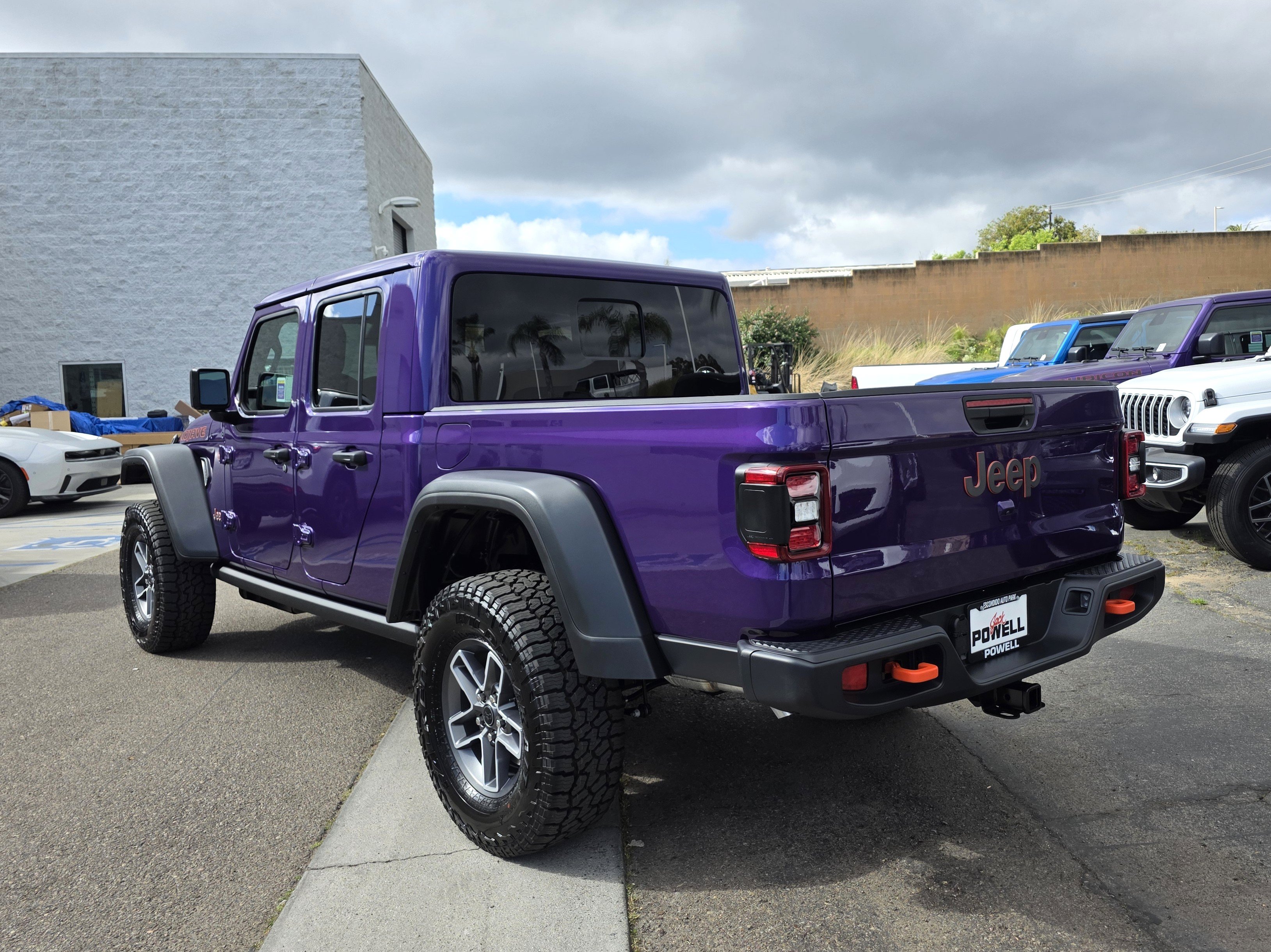 New 2026 Jeep Gladiator Mojave AWD/4WD image 3