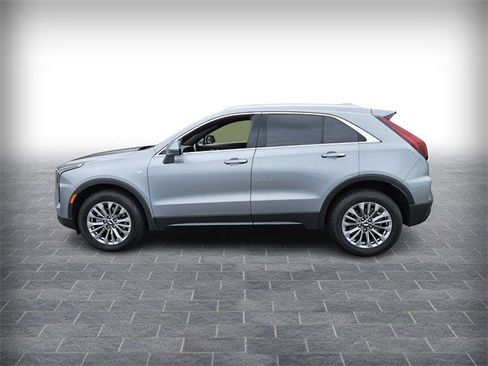 Certified 2024 Cadillac XT4 Premium Luxury image 2