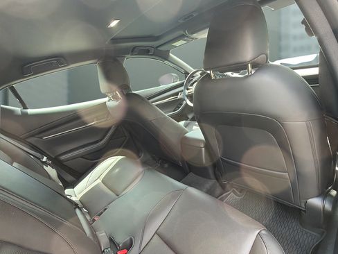 New 2026 MAZDA MAZDA3 2.5 S Hatchback w/ Premium Pkg FWD image 21