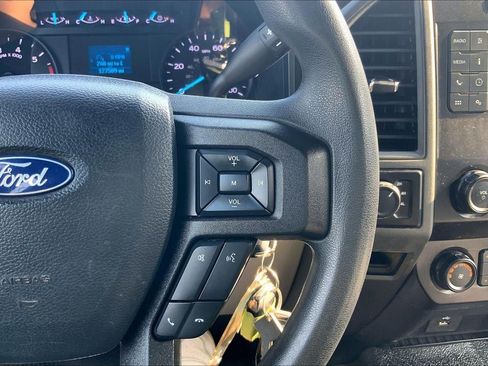 Used 2020 Ford F250 XL w/ Power Equipment Group AWD/4WD image 16