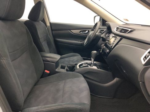 Used 2016 Nissan Rogue S AWD/4WD image 21