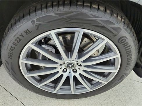 Used 2025 Mercedes-Benz GLS 450 4MATIC image 63