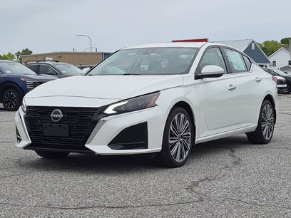 Used 2023 Nissan Altima 2.5 SL