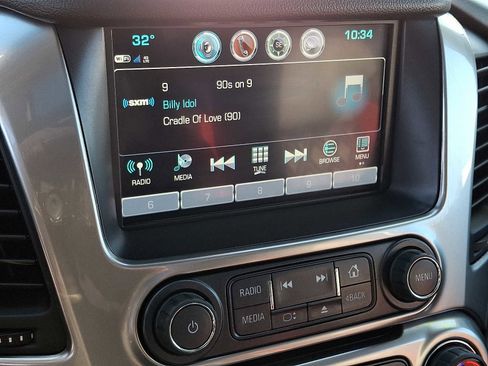 Used 2019 Chevrolet Tahoe LT w/ RST Edition image 21