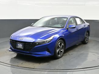 Used 2023 Hyundai Elantra SEL w/ Convenience Package video 1