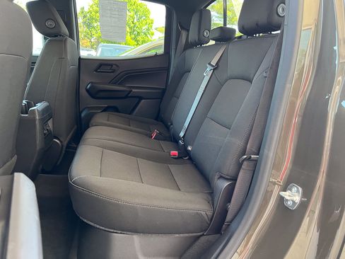 Used 2024 Chevrolet Colorado Trail Boss w/ Advanced Trailering Package AWD/4WD image 24