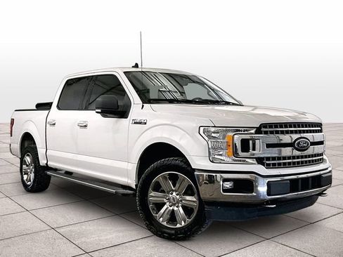 Used 2019 Ford F150 XLT w/ Equipment Group 302A Luxury AWD/4WD image 2