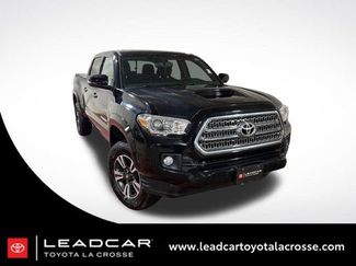 Used 2016 Toyota Tacoma TRD Sport video 1