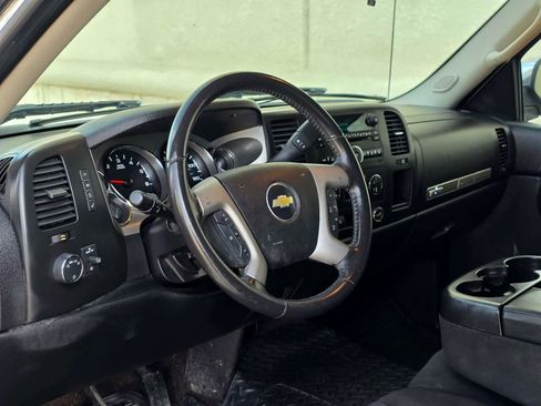 Used 2011 Chevrolet Silverado 1500 LT w/ Texas Edition image 9