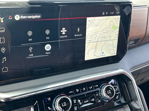 New 2026 GMC Sierra 3500 Denali Ultimate AWD/4WD image 13