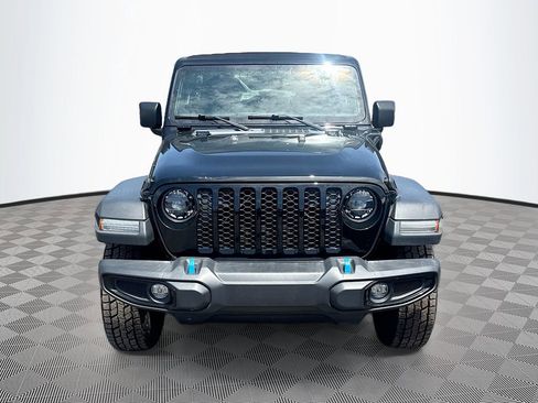Used 2023 Jeep Wrangler Unlimited w/ Sun & Screen Package AWD/4WD image 2