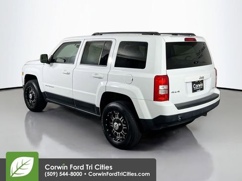 Used 2016 Jeep Patriot Sport w/ Power Value Group image 11