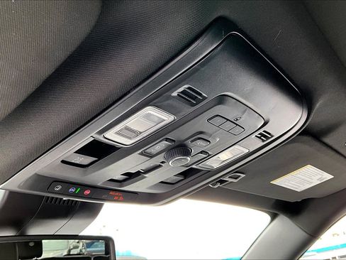 Certified 2024 GMC Yukon Denali RWD image 26