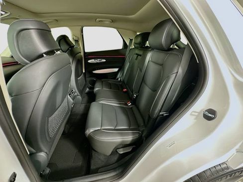 New 2026 Genesis GV70 2.5T Advanced AWD/4WD image 17