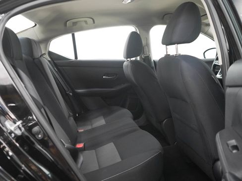 Used 2021 Nissan Sentra SV FWD image 12