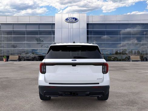 New 2026 Ford Explorer ST-Line w/ ST-Line Street Pack AWD/4WD image 5