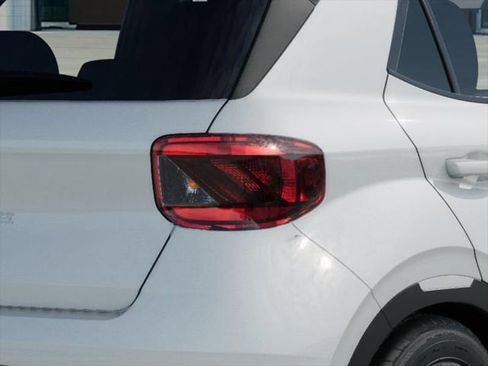 New 2026 Hyundai Venue SEL FWD image 10