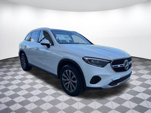 Used 2026 Mercedes-Benz GLC 300 image 7